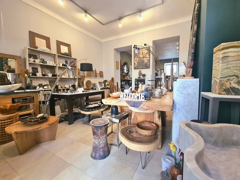 LOCAL COMMERCIAL &agrave; Céder
