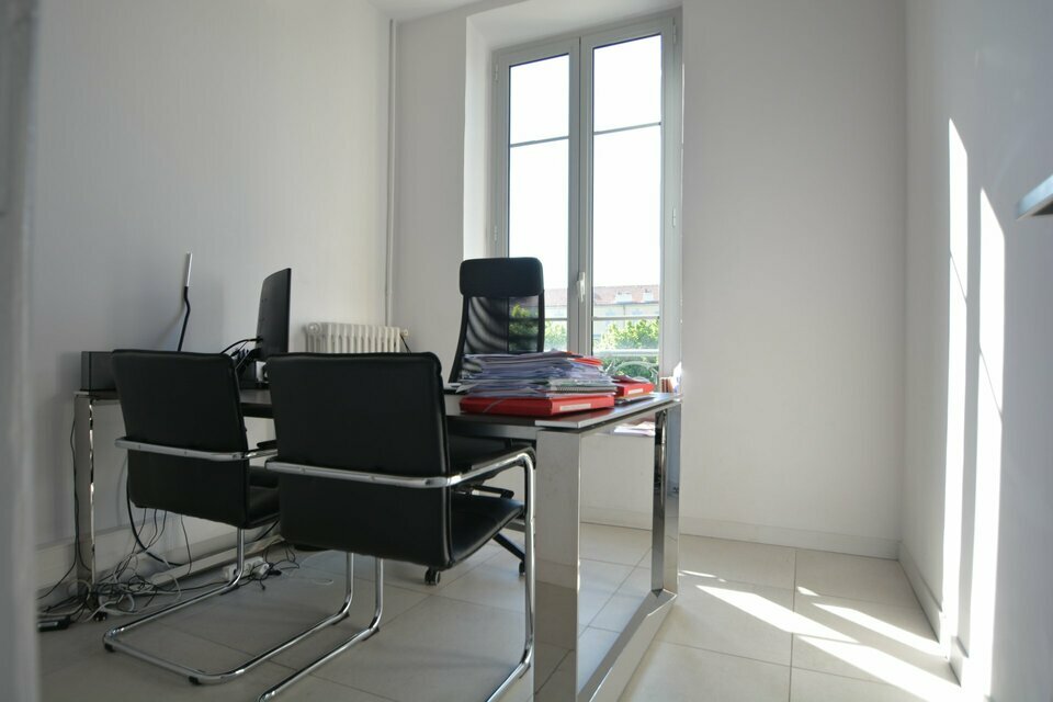 BUREAUX à Louer
