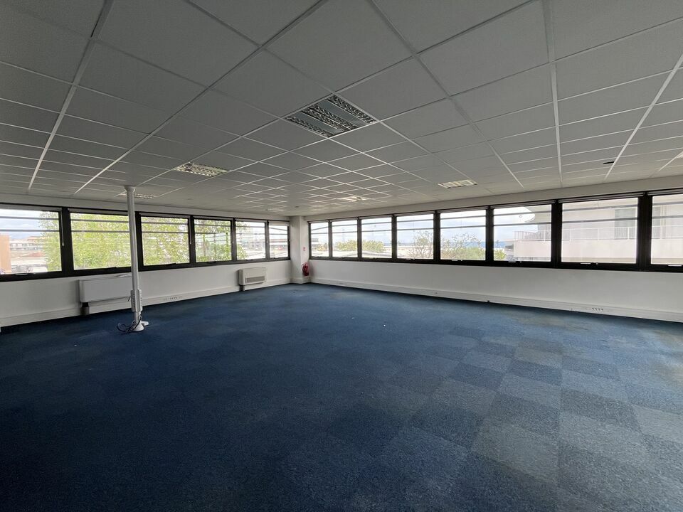 BUREAUX &agrave; Louer